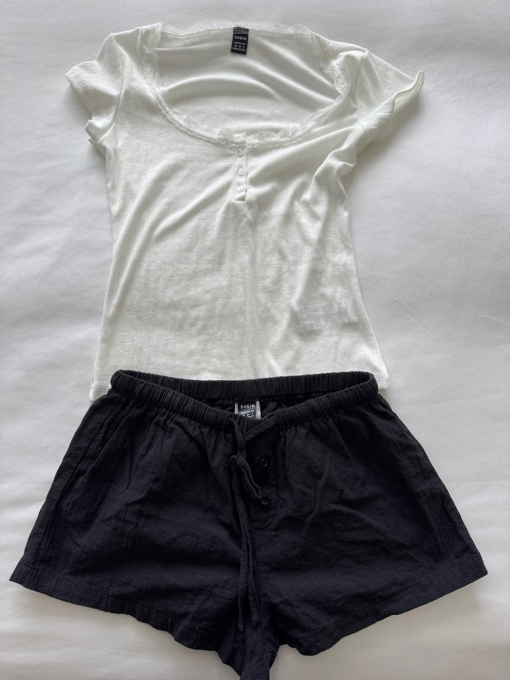 SHEIN Black Women’s Casual Drawstring Shorts and Lace Detail tee 🖤